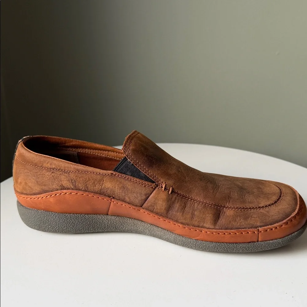 Chaco Men's Montrose leather /suede slip-on loafers in rust brown